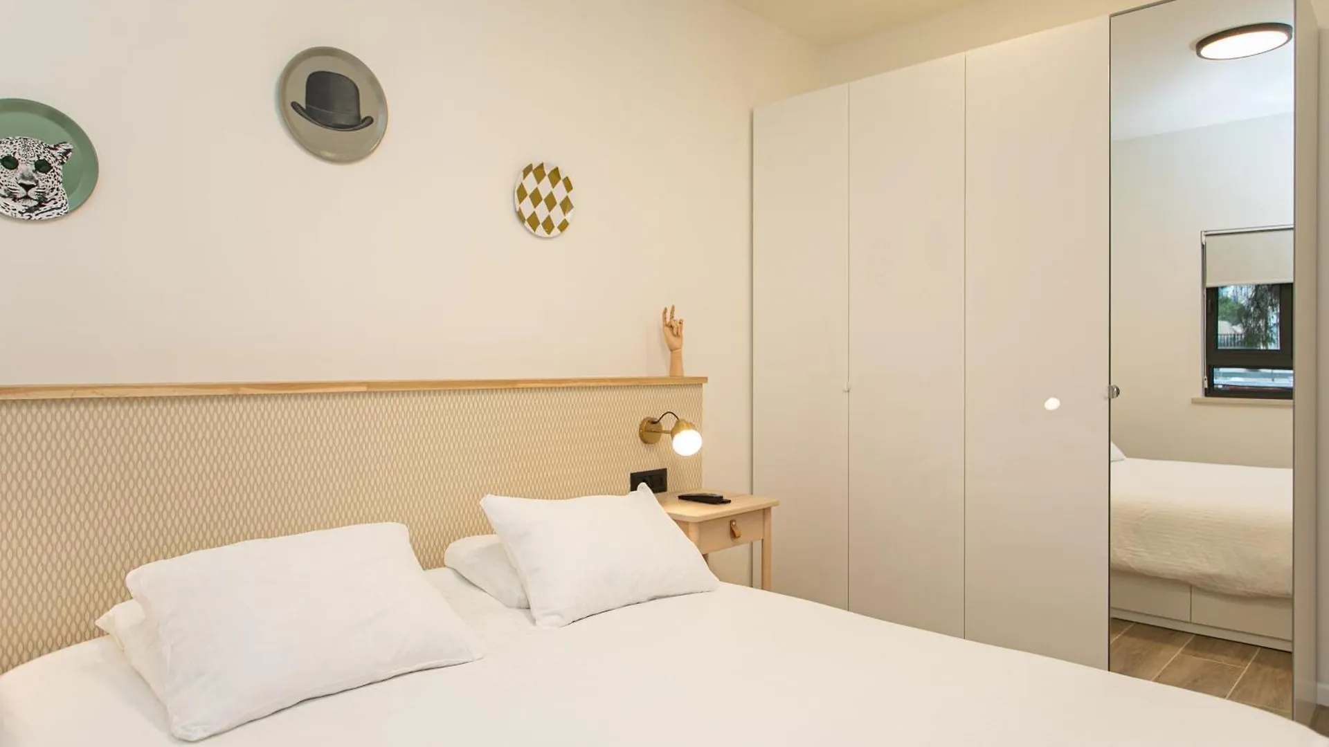 Carmel Boutique Apartments 하이파